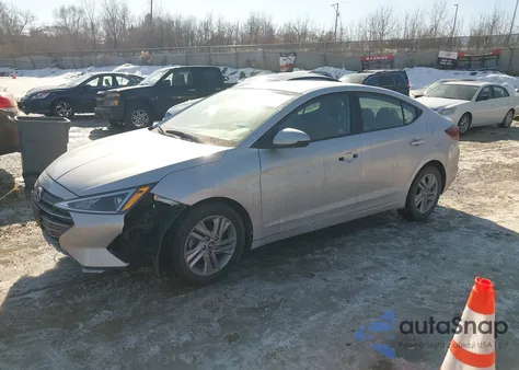 2019 Hyundai Elantra Sel из США, поврежденный, VIN KMHD84LFXKU741877